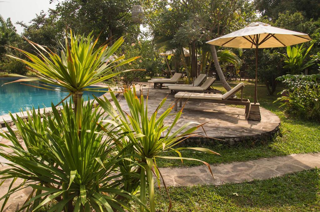 Le Flamboyant Resort Kep Eksteriør billede