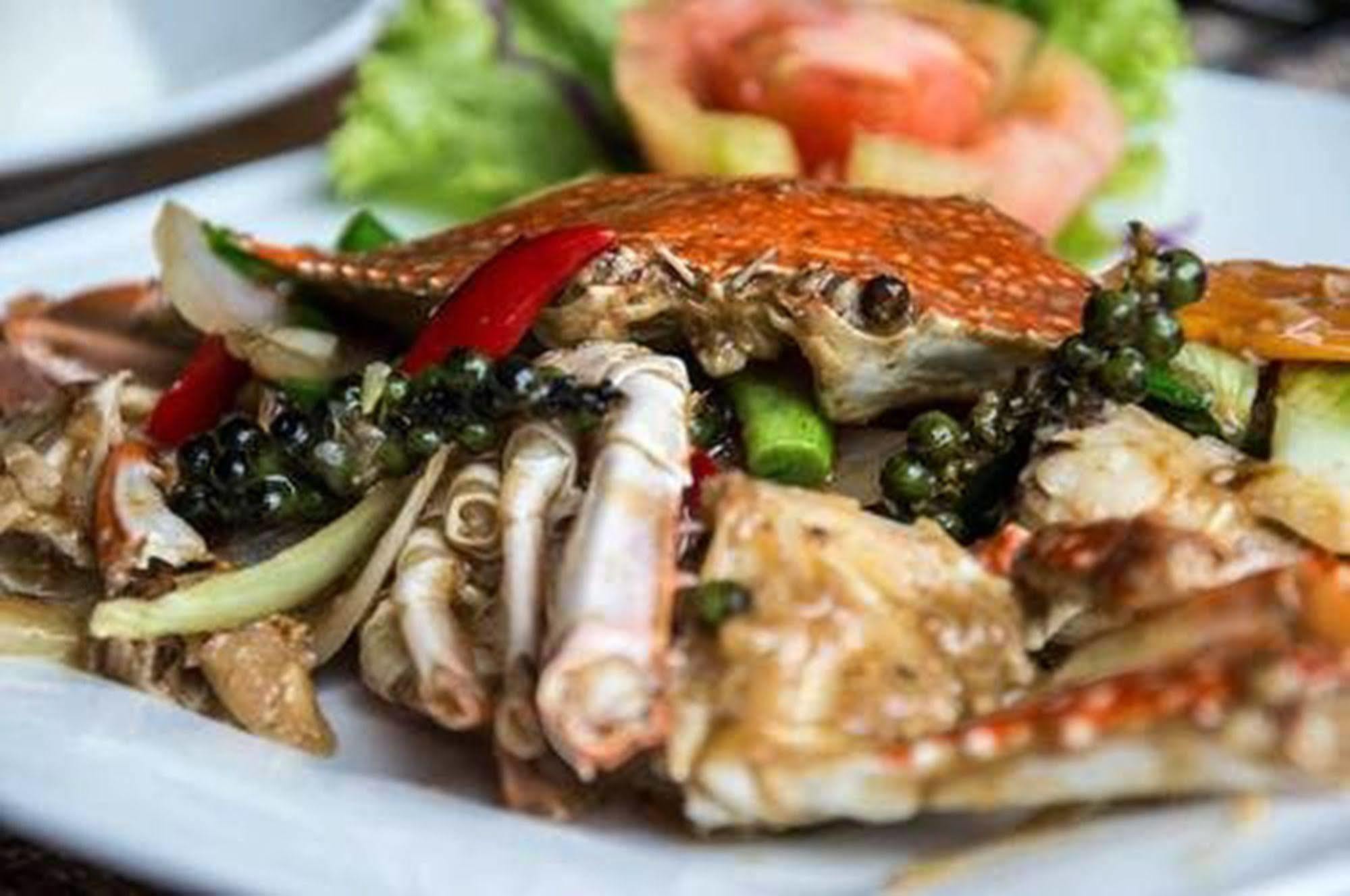 Le Flamboyant Resort Kep Eksteriør billede