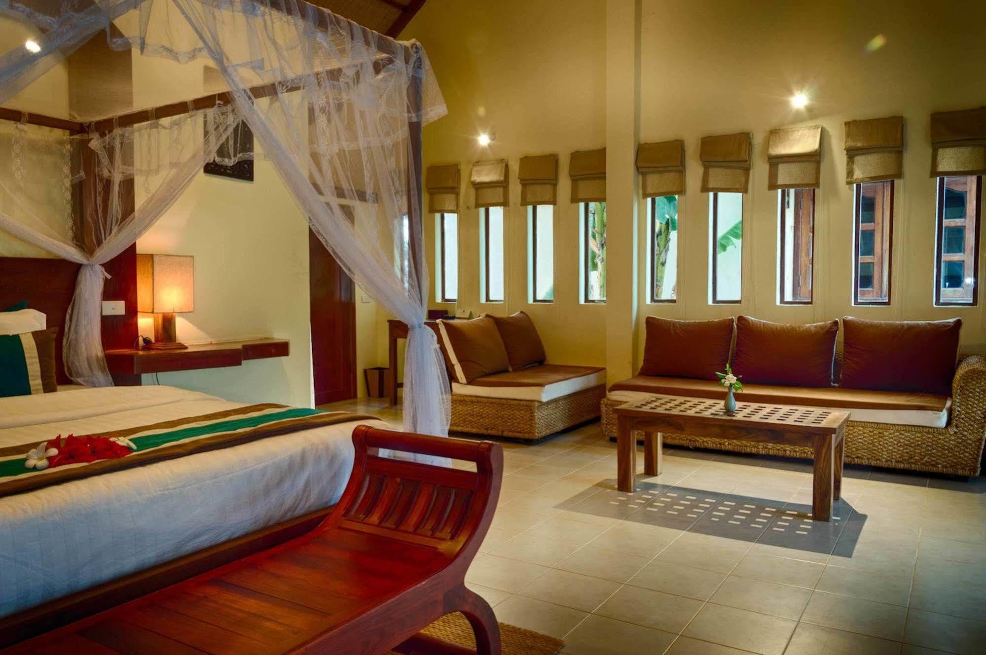 Le Flamboyant Resort Kep Eksteriør billede